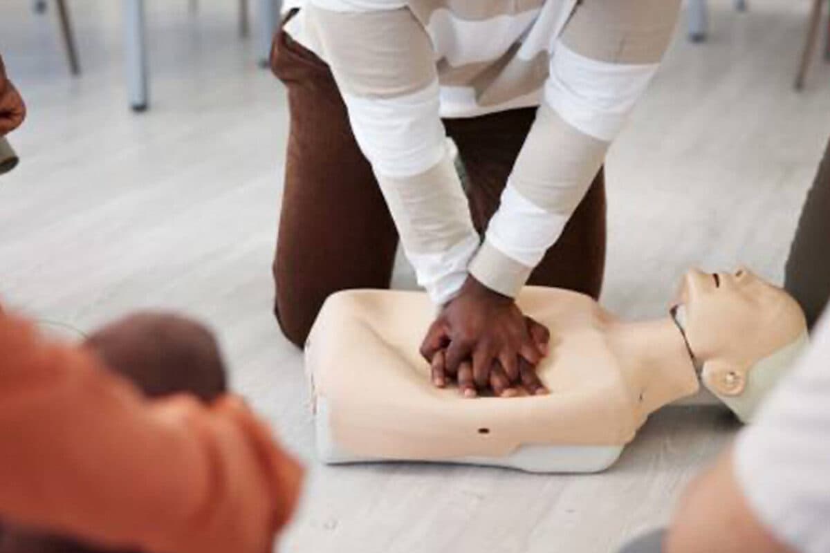 Hands-on first aid training